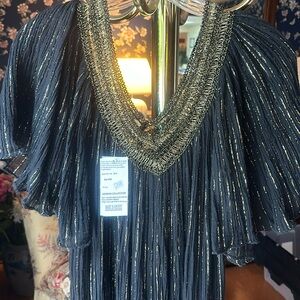 Women’s sundress one size black gold